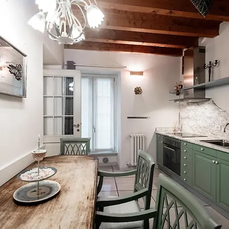 Domus Bella - By Myhomeincomo Como